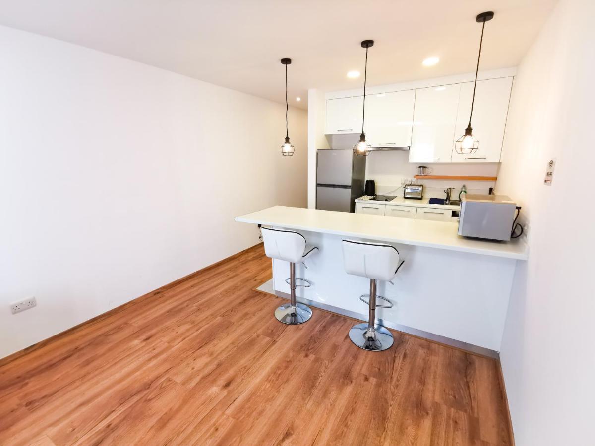 Citycenter Boutique Apartment Ларнака Екстер'єр фото
